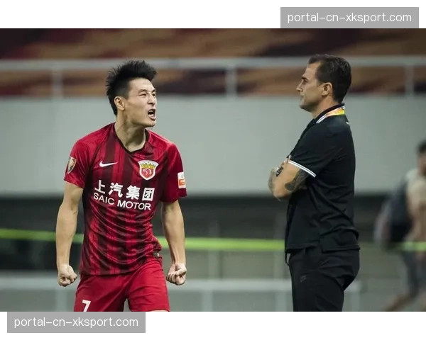 【2026年4月中超联赛·人物·专访专访数据分析师，解析他如何通过视频剪辑帮助防守球员预判对手的进攻习惯